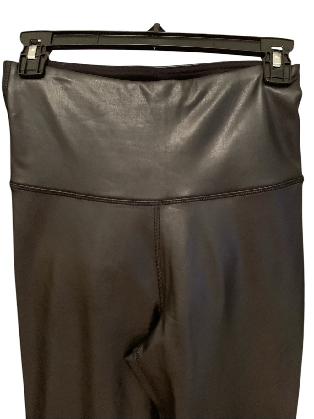 90 DEGREE NWT FAUX LEATHER ATHLETIC PANTS. EXCELLENT CONDITION! - Picture 2 of 7
